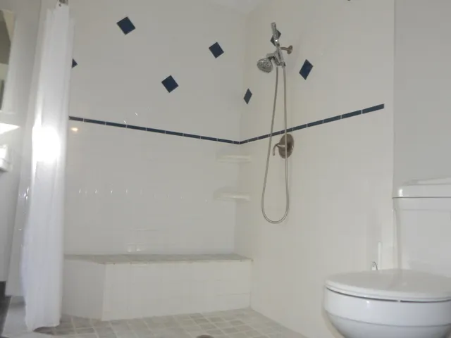 $4,500 | 298 Northwest 11th Street, Boca Raton, FL 33432