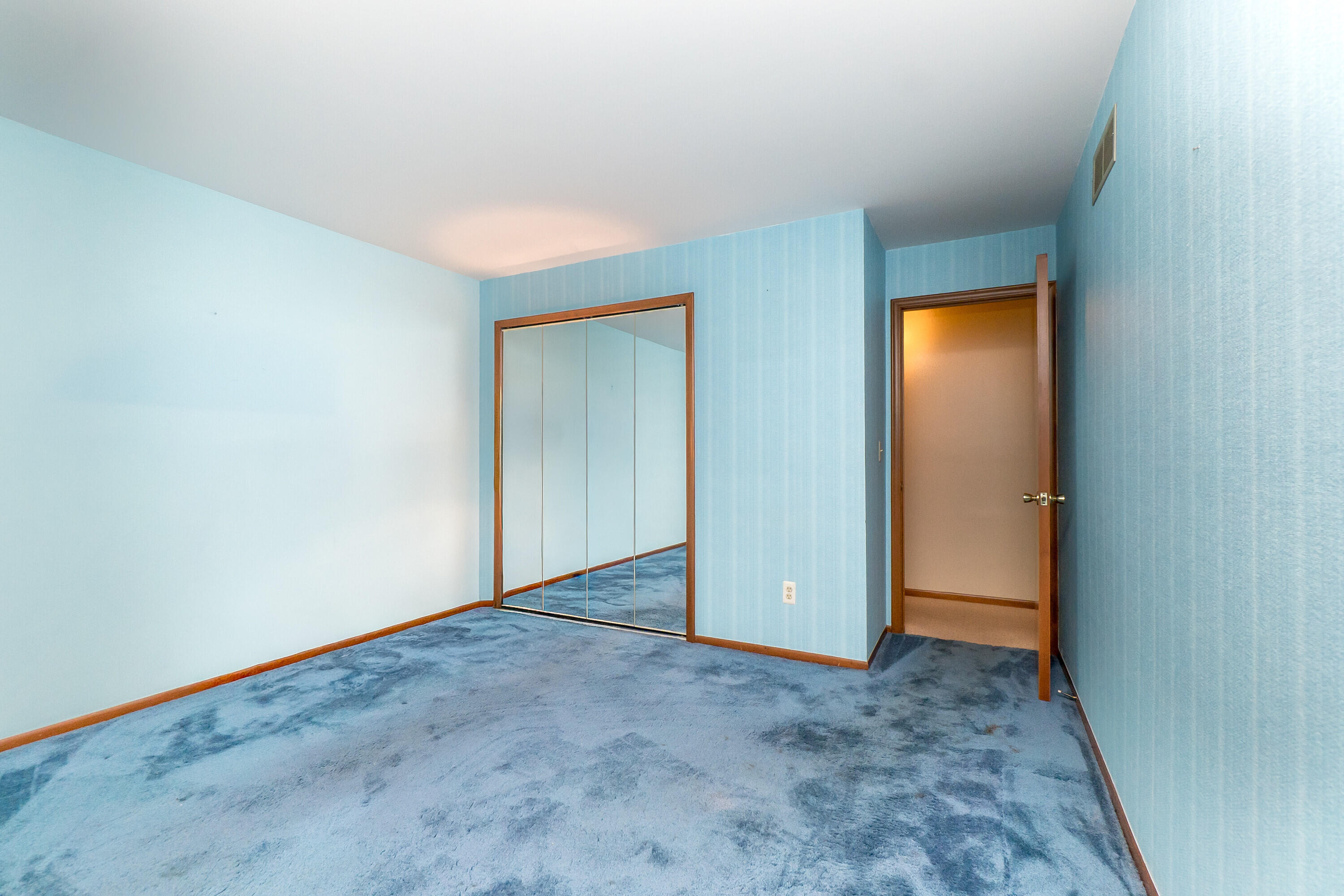 17596 Levan Road Livonia, MI 48152 - Photo 22 of 42 034_36