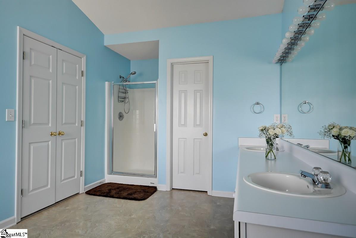 6 Woolridge Way Greer, SC 29650 - Photo 12 of 30 Gallery Image 12
