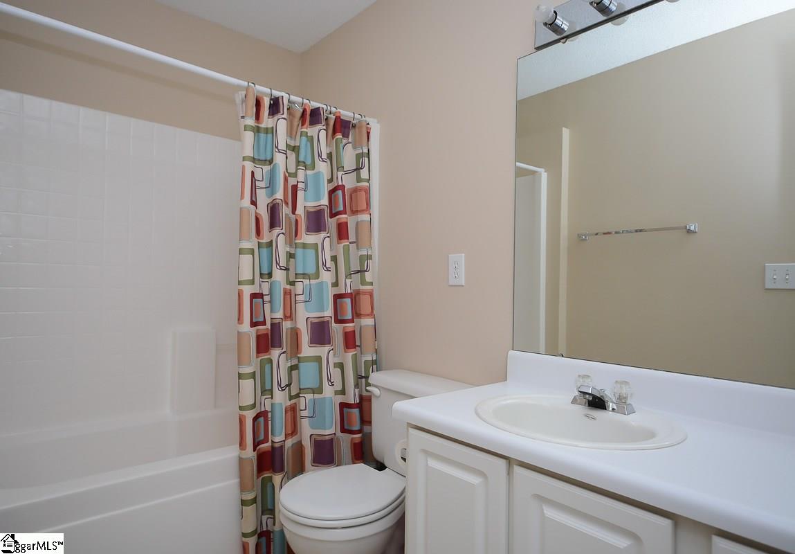 6 Woolridge Way Greer, SC 29650 - Photo 7 of 30 Gallery Image 7