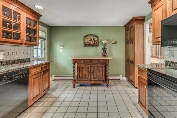 3 Michaels Road Lynnfield, MA 01940 - Photo 13 of 30 Gallery Image 13