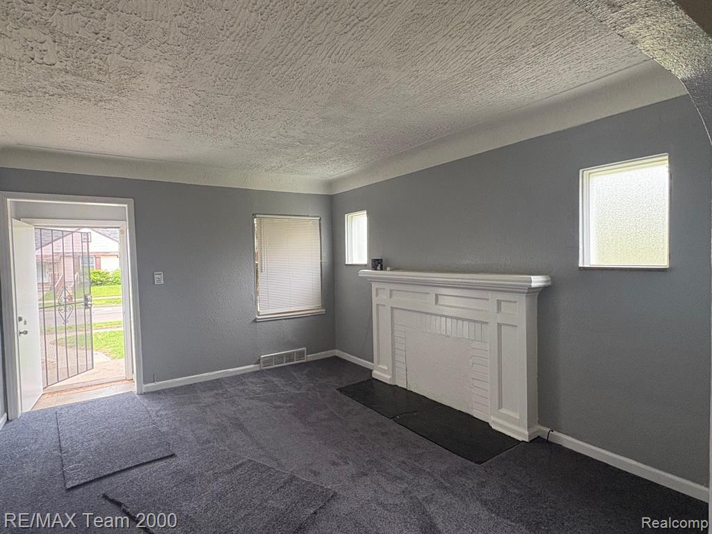 16554 Coyle Street Detroit, MI 48235 - Photo 10 of 21