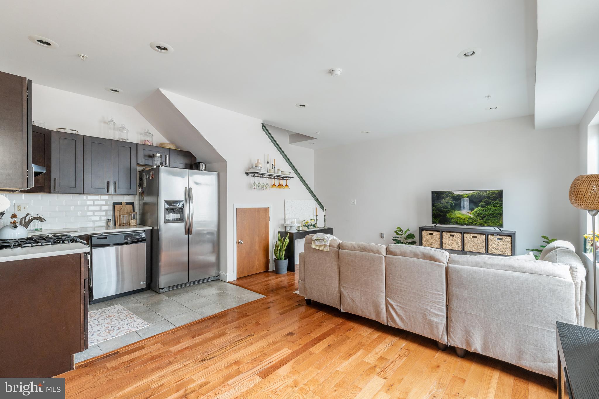 1605 Ridge Avenue Philadelphia, PA 19130 - Photo 14 of 49