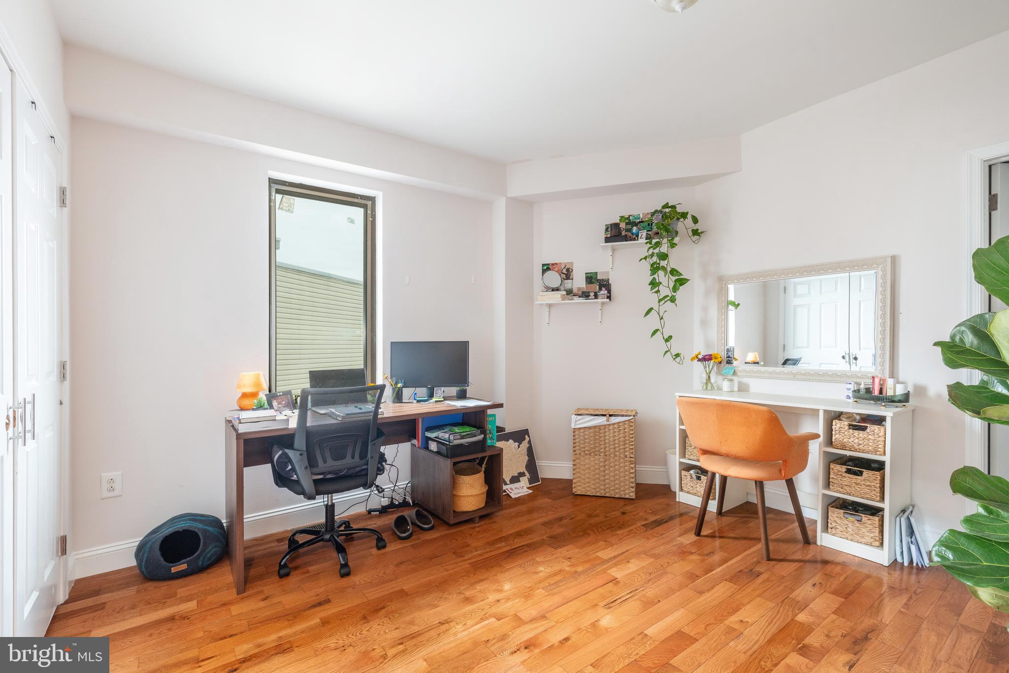 1605 Ridge Avenue Philadelphia, PA 19130 - Photo 23 of 49