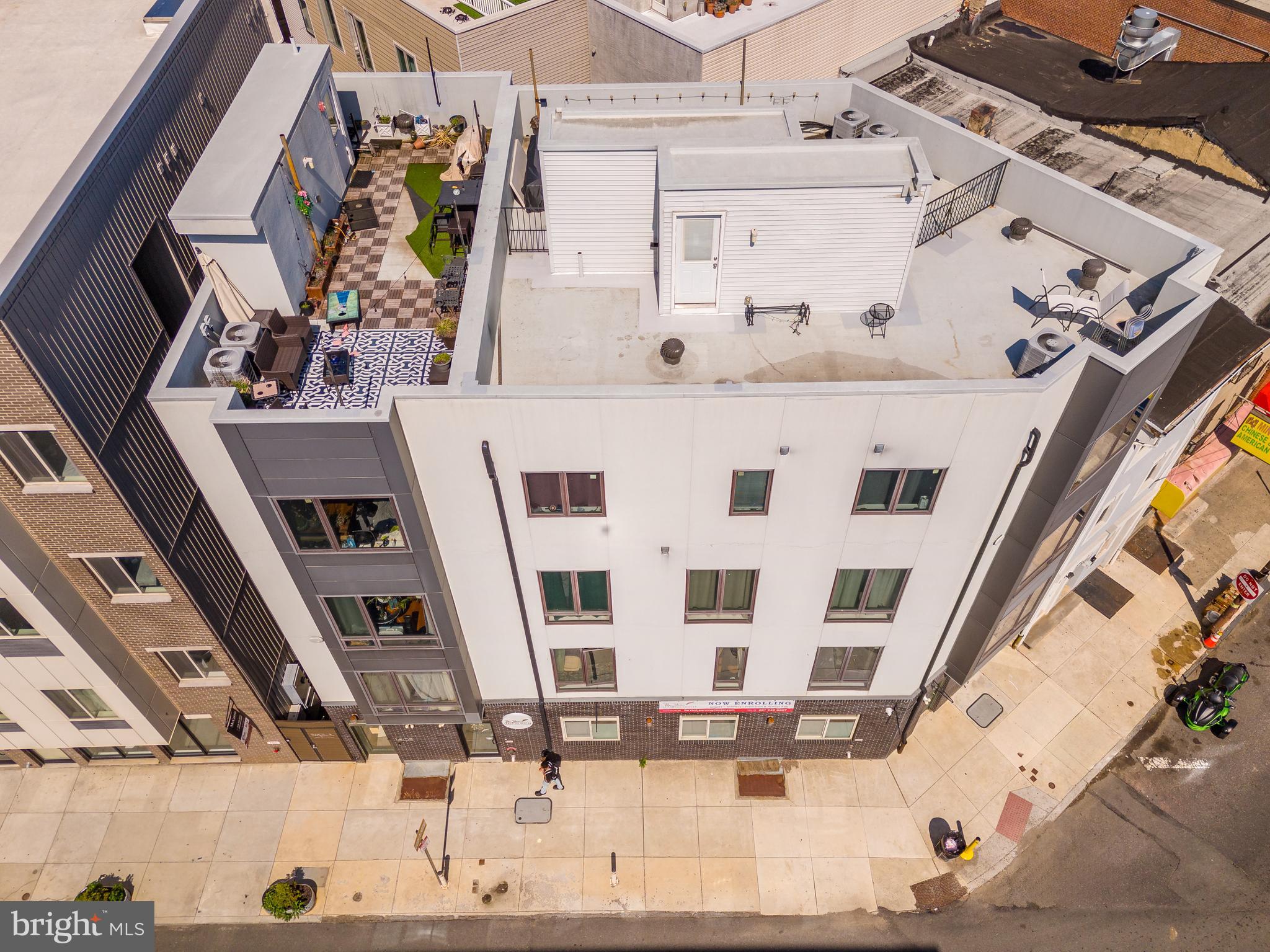 1605 Ridge Avenue Philadelphia, PA 19130 - Photo 4 of 49