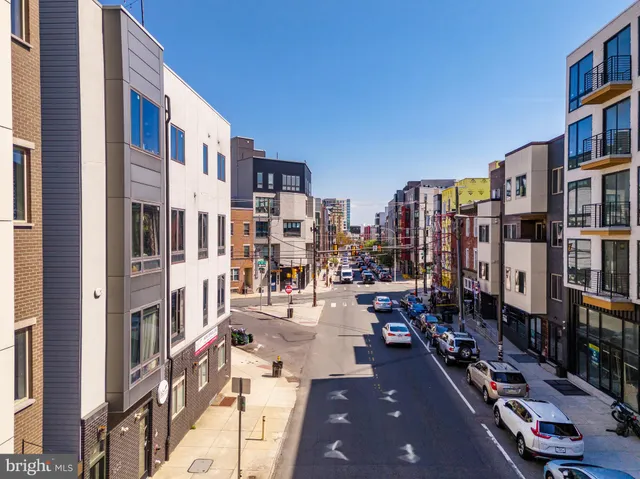 $2,100,000 | 1605 Ridge Avenue, Philadelphia, PA 19130
