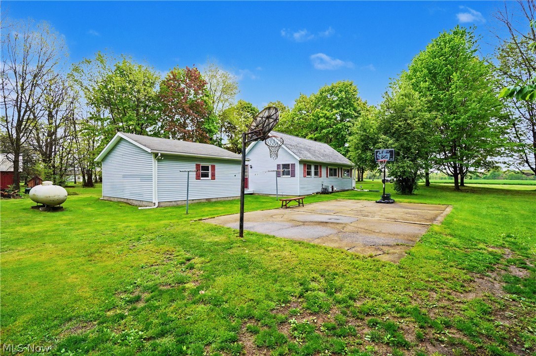 955 East Howe Road Kent, OH 44240 - Photo 35 of 41