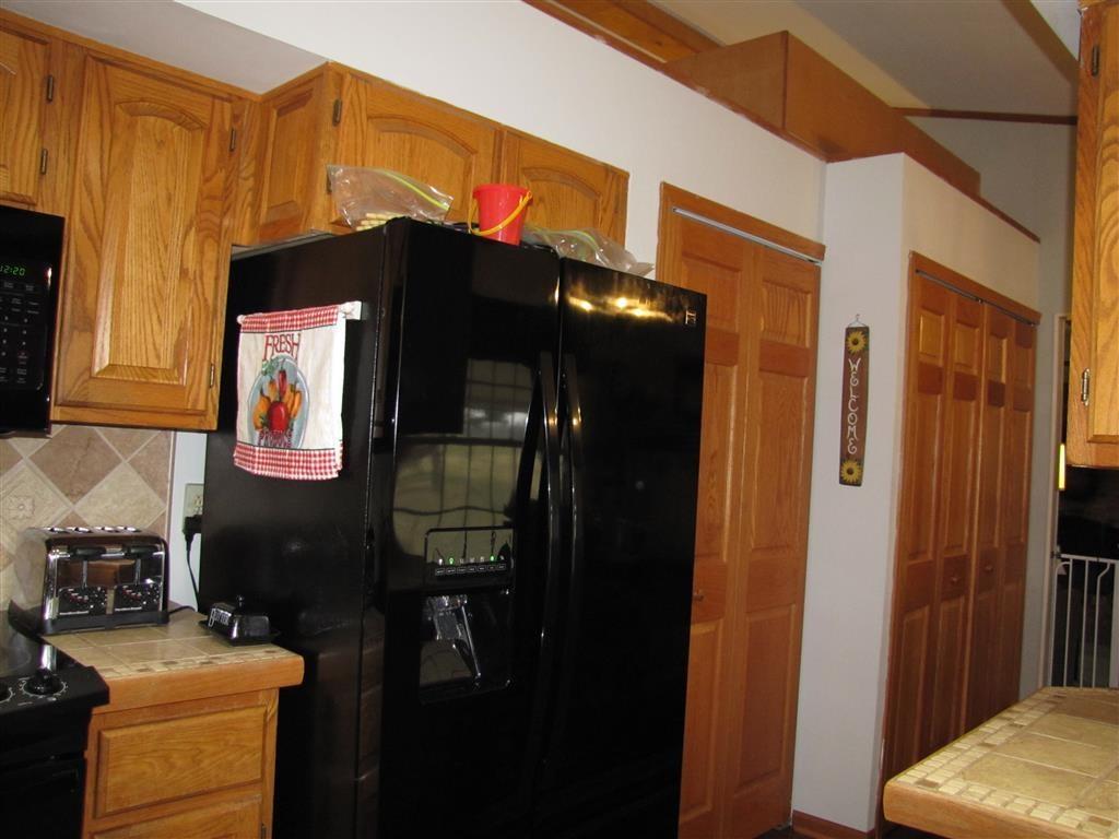 6805 Willow Dale Road Springfield, OH 45502 - Photo 7 of 23