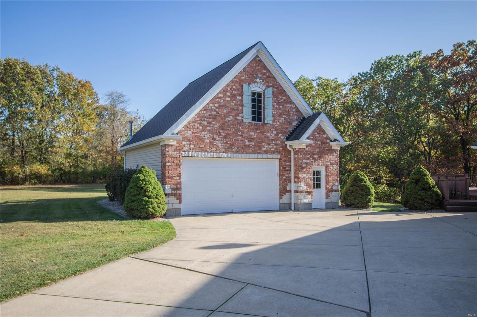 3801 Rooster Ridge Lane Defiance, MO 63341 - Photo 6 of 98 Gallery Image 6