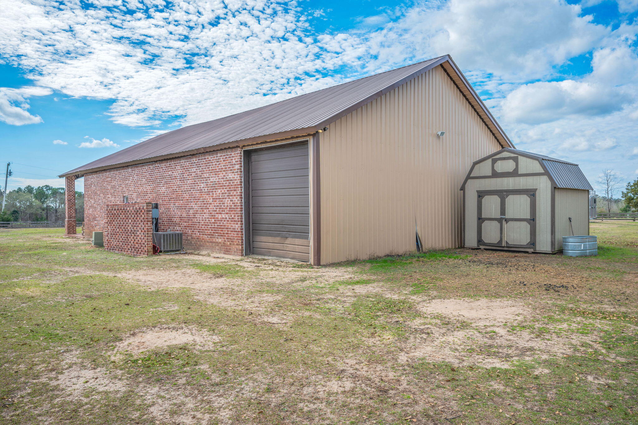 126 Tall Oaks Road DeFuniak Springs, FL 32435 - Photo 48 of 50 a view of a big room with an empty space