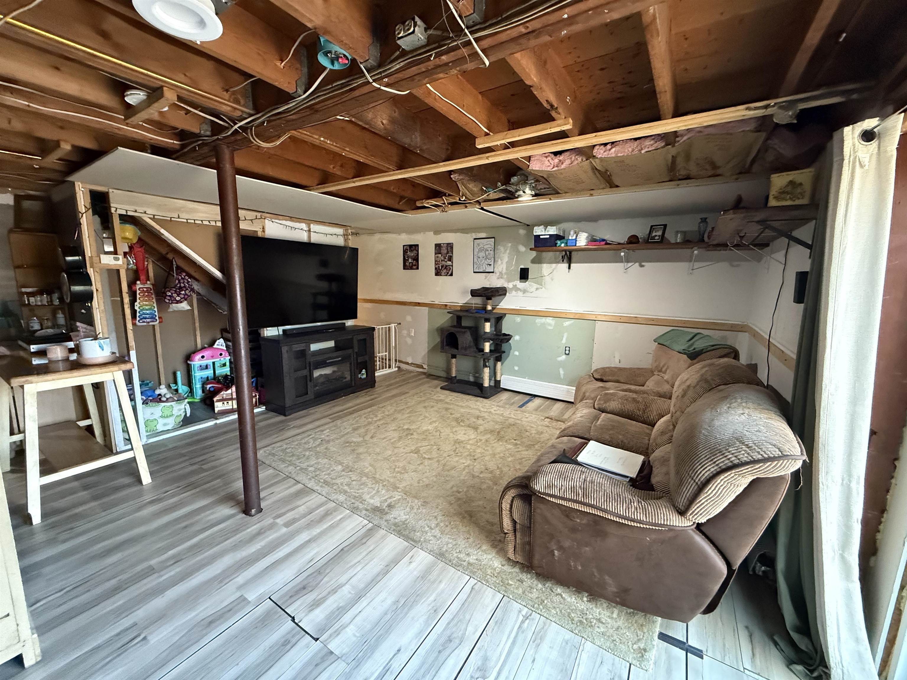 24 Mountain Road Raymond, NH 03077 - Photo 15 of 25