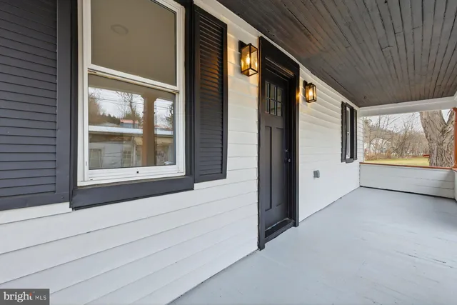 $350,000 | 5310 North Mill Street, Manchester, MD 21102