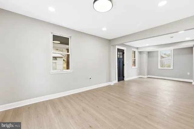 $350,000 | 5310 North Mill Street, Manchester, MD 21102