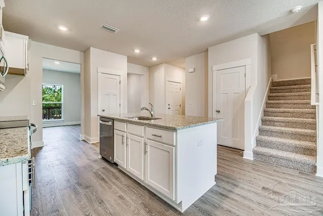 $2,900 | 7917 Sweet Retreat Lane, Pensacola, FL 32507