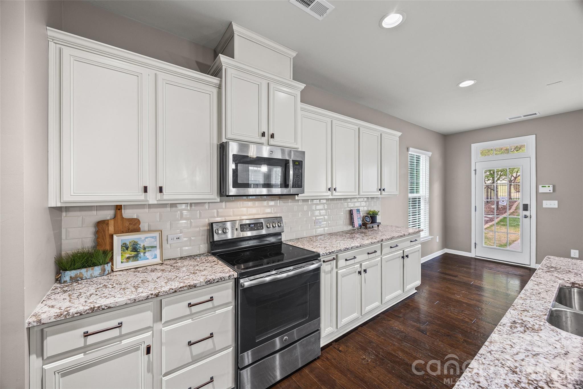 6179 Cloverdale Drive Fort Mill, SC 29708 - Photo 11 of 39