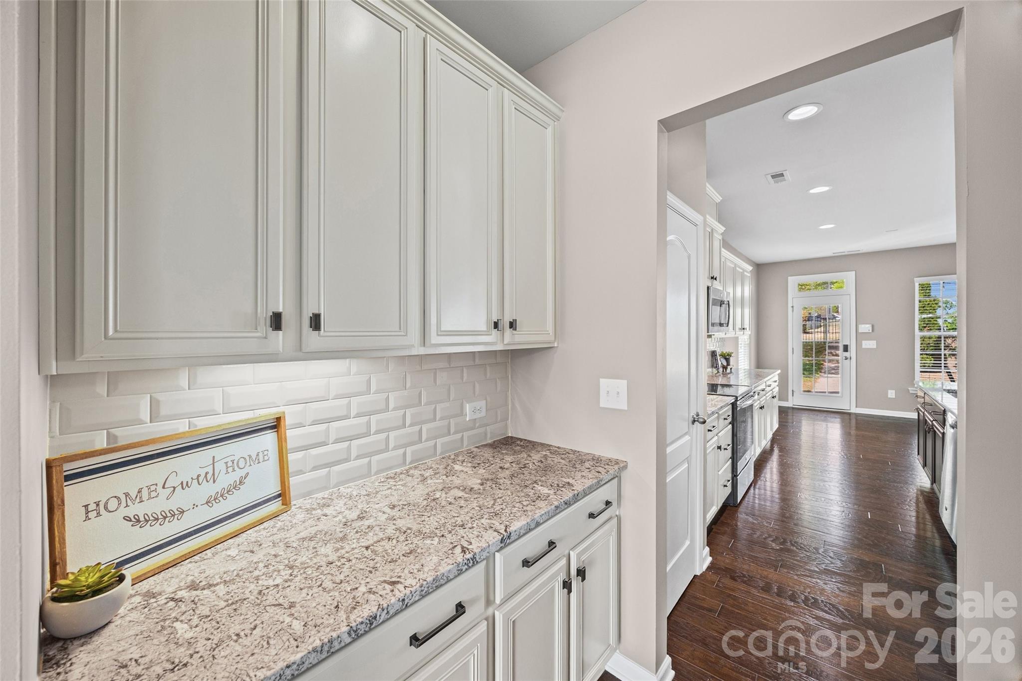 6179 Cloverdale Drive Fort Mill, SC 29708 - Photo 9 of 39