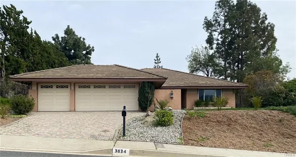 $1,900,000 | 3834 Karen Lynn Drive, Glendale, CA 91206