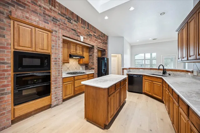 $399,900 | 2401 Speidel Drive, Pflugerville, TX 78660