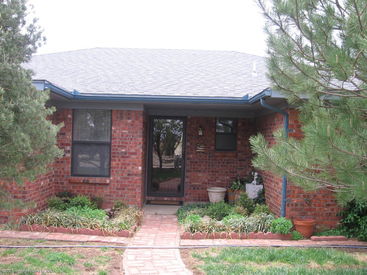 17601 West Hollywood Road Amarillo, TX 79124 - Photo 2 of 5 Entrance