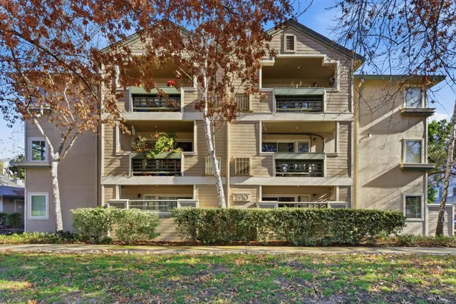 $549,000 | 2530 Oak Road, Unit 200, Walnut Creek, CA 94597