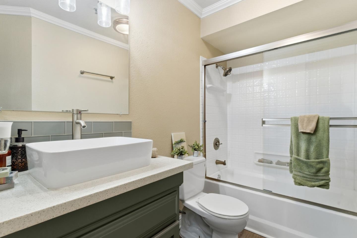 2530 Oak Road, Unit 200 Walnut Creek, CA 94597 - Photo 23 of 28