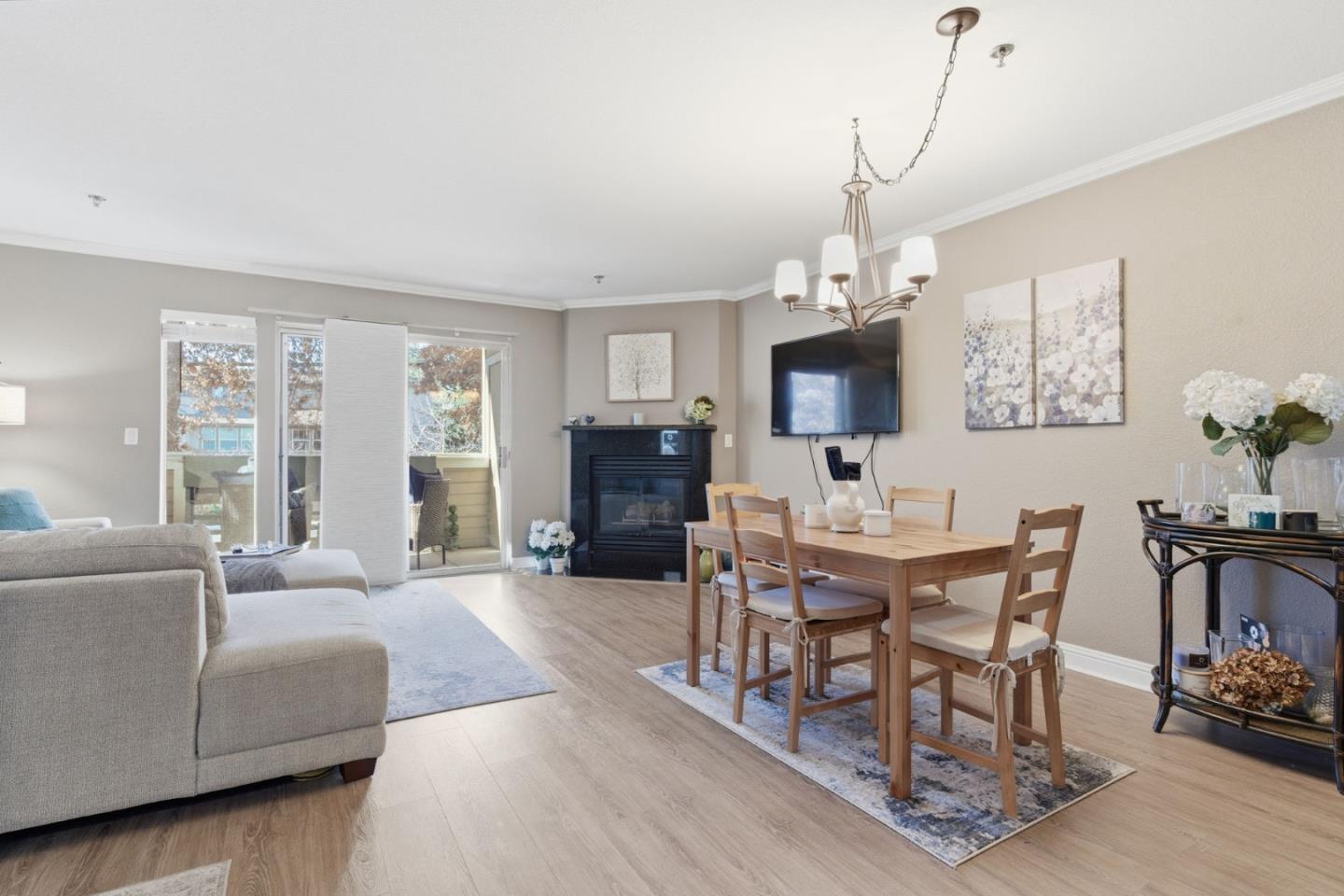 2530 Oak Road, Unit 200 Walnut Creek, CA 94597 - Photo 7 of 28