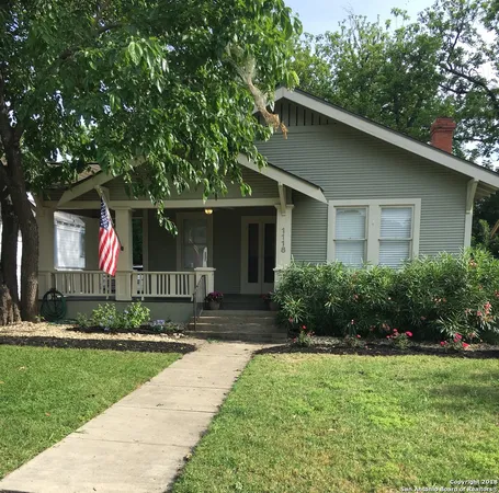 $2,095 | 1118 West W Mistletoe Avenue, San Antonio, TX 78201