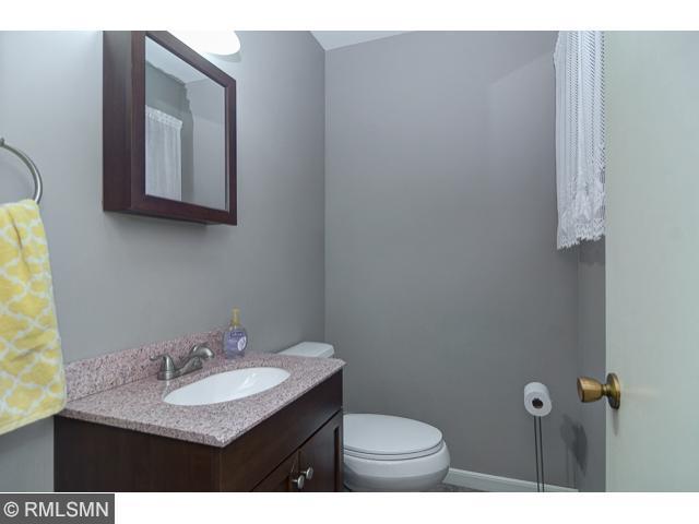 664 Freeway Road North Mendota Heights, MN 55118 - Photo 7 of 18 Gallery Image 7