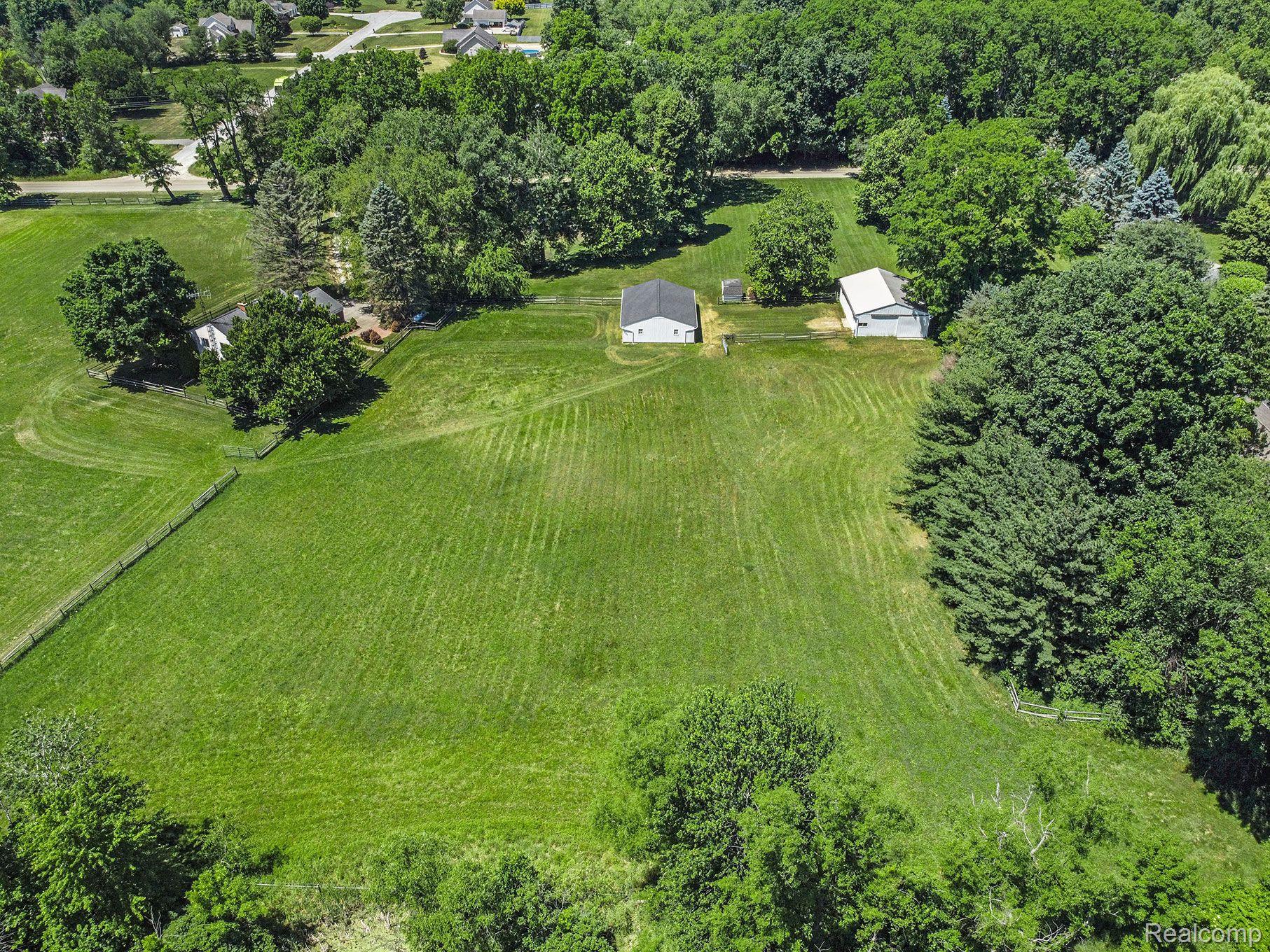 2500 Musson Road Howell, MI 48855 - Photo 36 of 36 Gallery Image 36