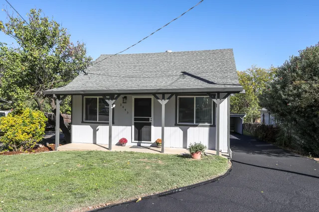 $289,950 | 3443 West Street, Redding, CA 96001