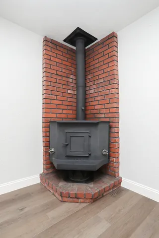 $289,950 | 3443 West Street, Redding, CA 96001