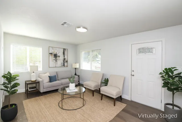 $289,950 | 3443 West Street, Redding, CA 96001