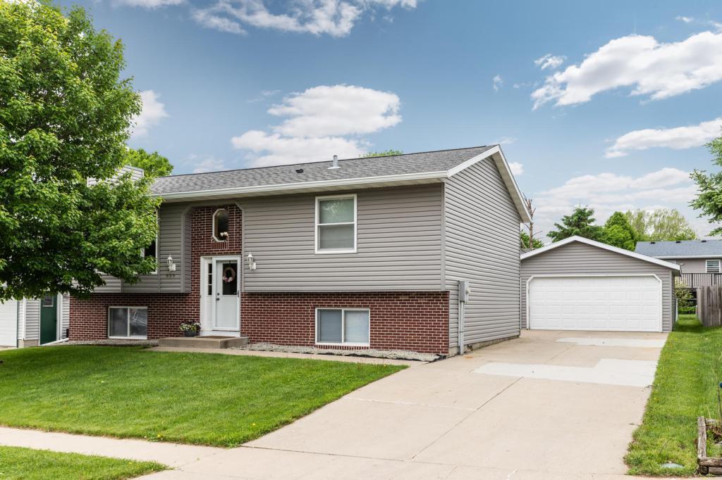 839 Emerald Lane Northwest Rochester, MN 55901 - Photo 1 of 1
