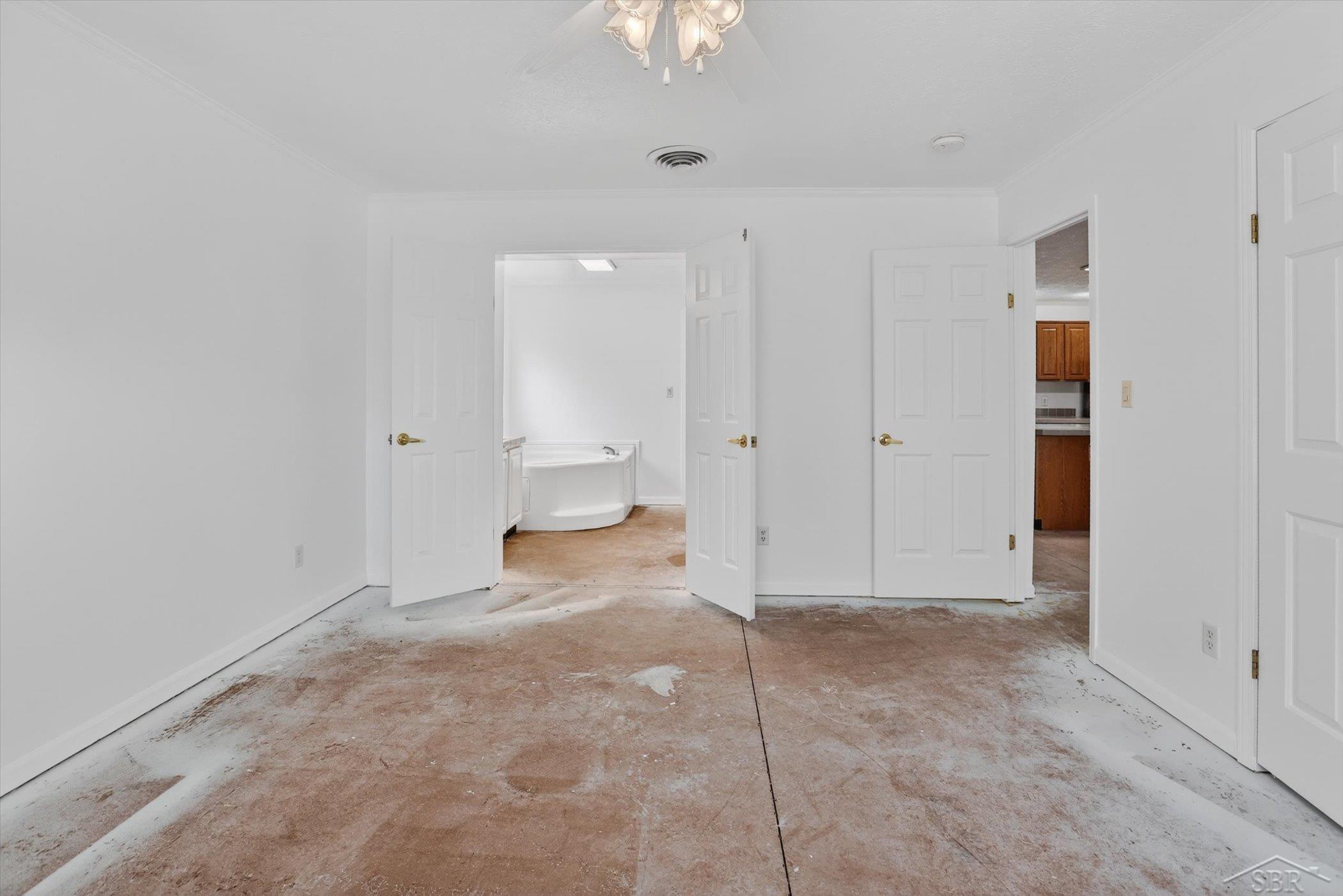 11087 Pierce Road Freeland, MI 48623 - Photo 17 of 98