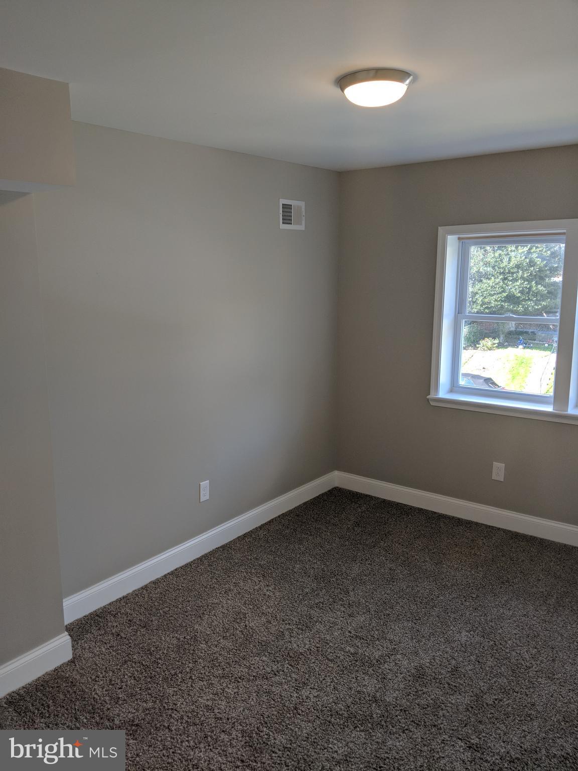 4209 Bonner Road Baltimore, MD 21216 - Photo 12 of 17 Interior (General)