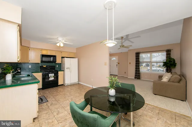 $324,900 | 12 Hancock Lane, Berlin, NJ 08009