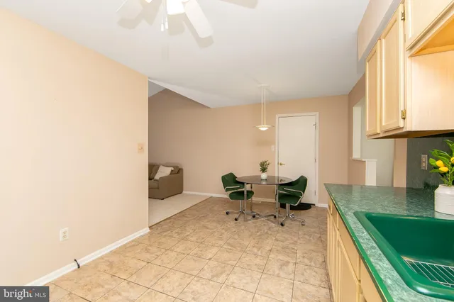 $324,900 | 12 Hancock Lane, Berlin, NJ 08009