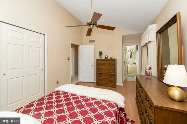 $324,900 | 12 Hancock Lane, Berlin, NJ 08009