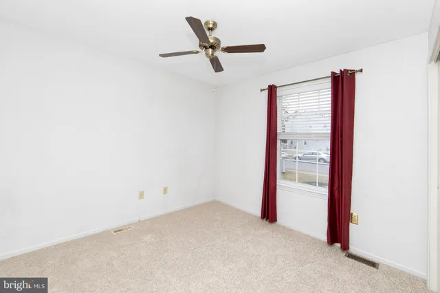 $324,900 | 12 Hancock Lane, Berlin, NJ 08009