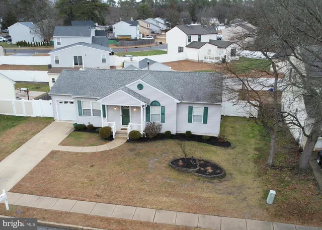 $324,900 | 12 Hancock Lane, Berlin, NJ 08009