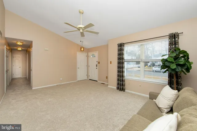 $324,900 | 12 Hancock Lane, Berlin, NJ 08009