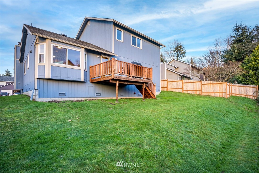 1222 223rd Street Southwest Bothell, WA 98021 - Photo 18 of 22