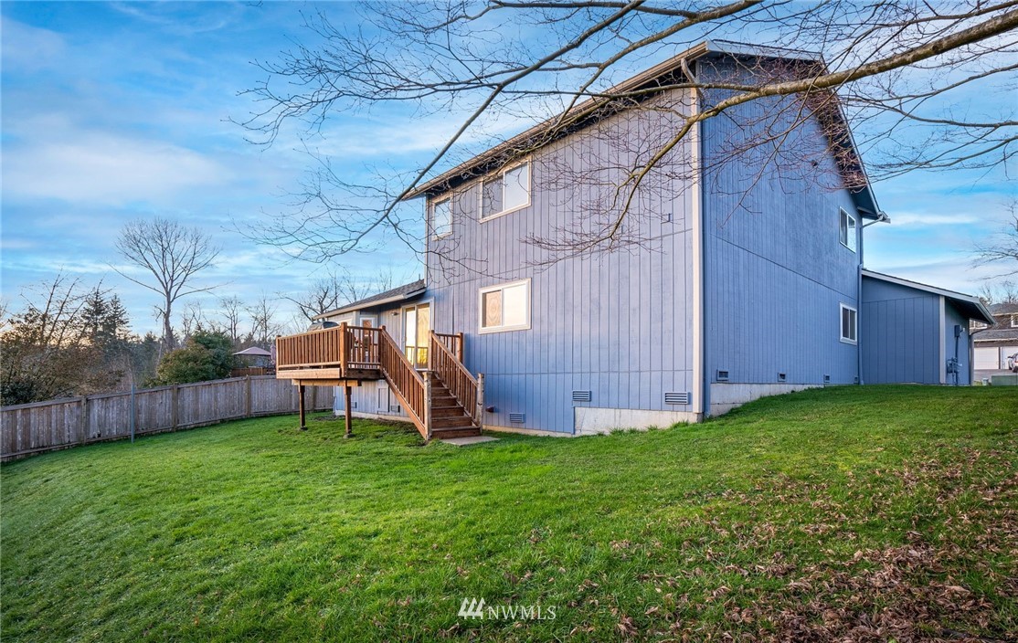 1222 223rd Street Southwest Bothell, WA 98021 - Photo 19 of 22