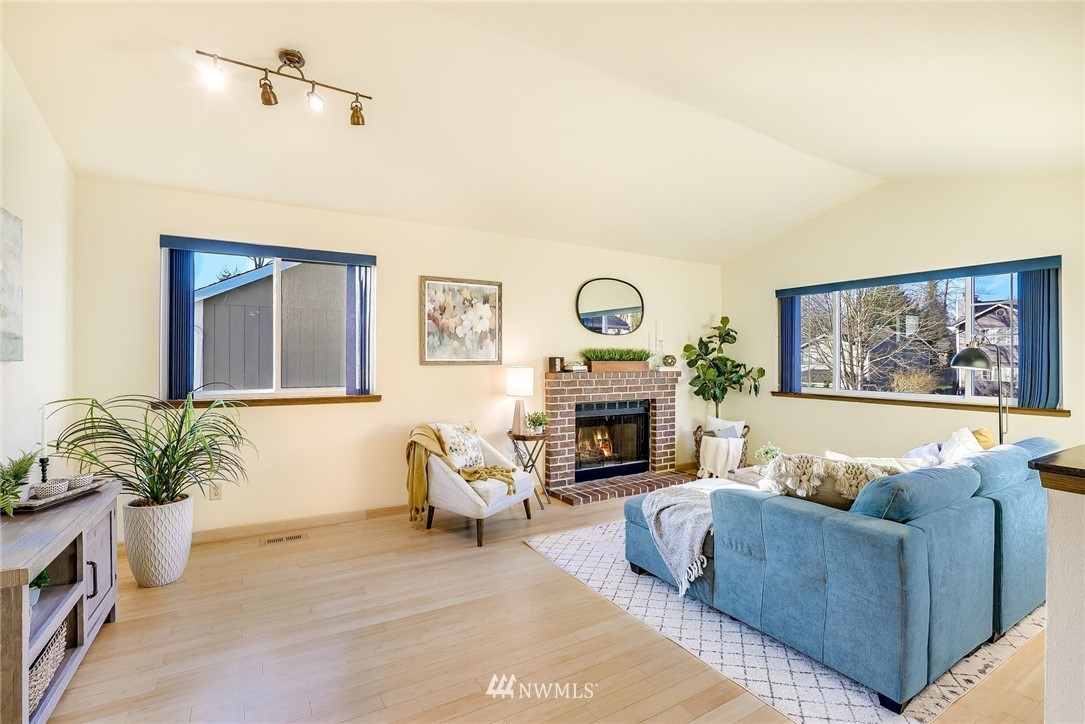 1222 223rd Street Southwest Bothell, WA 98021 - Photo 4 of 22