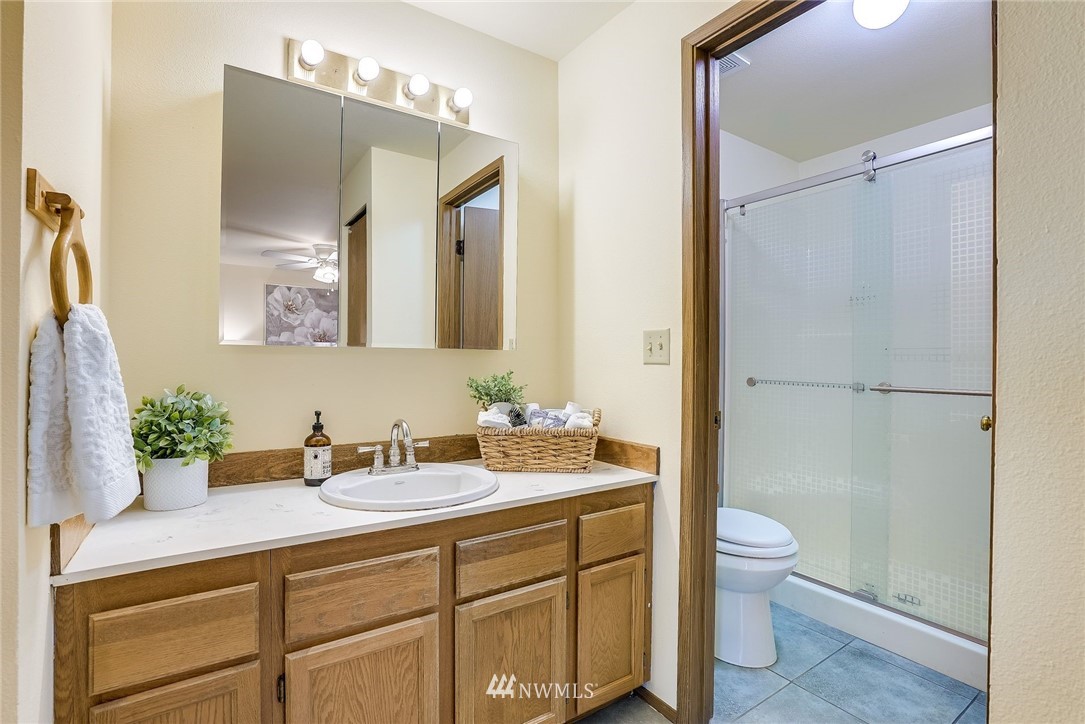 1222 223rd Street Southwest Bothell, WA 98021 - Photo 10 of 22
