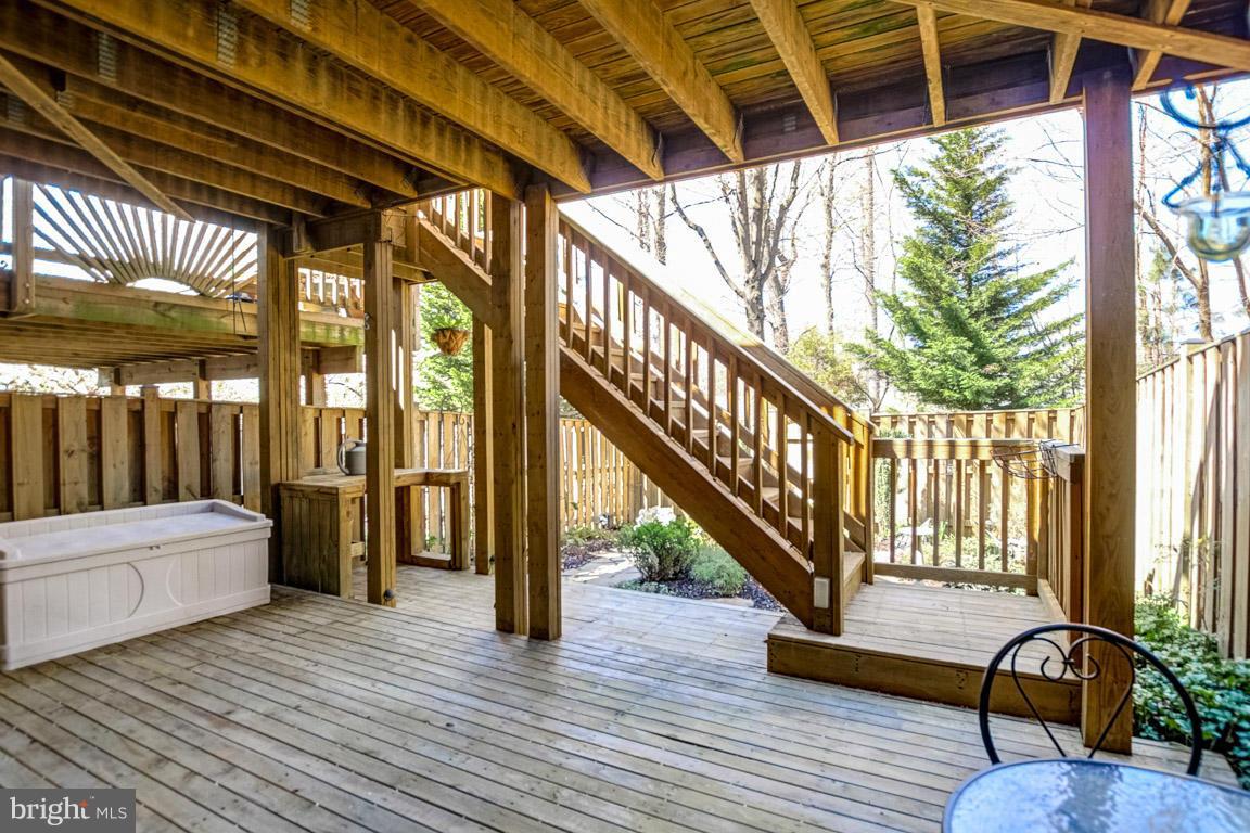 15626 Avocet Loop Woodbridge, VA 22191 - Photo 27 of 30 a view of deck with patio
