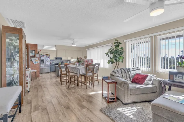 $4,999,000 | 12812 East Stroud Avenue, Kingsburg, CA 93631