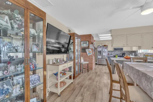 $4,999,000 | 12812 East Stroud Avenue, Kingsburg, CA 93631