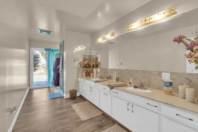 $4,999,000 | 12812 East Stroud Avenue, Kingsburg, CA 93631