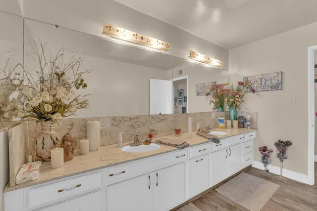 $4,999,000 | 12812 East Stroud Avenue, Kingsburg, CA 93631